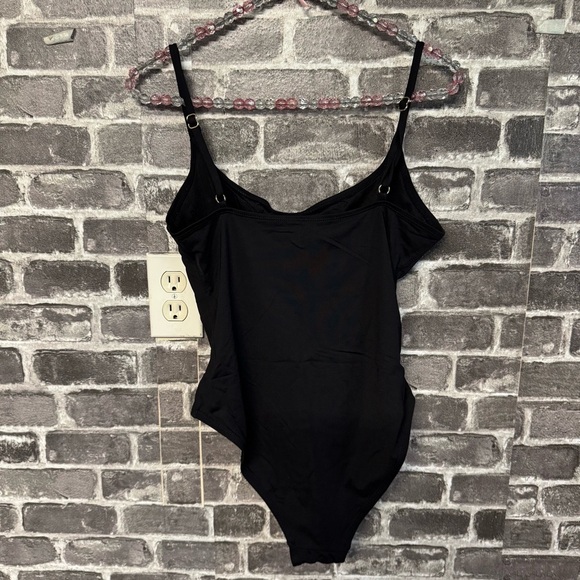 Andie one piece swimsuit black - Picture 6 of 10